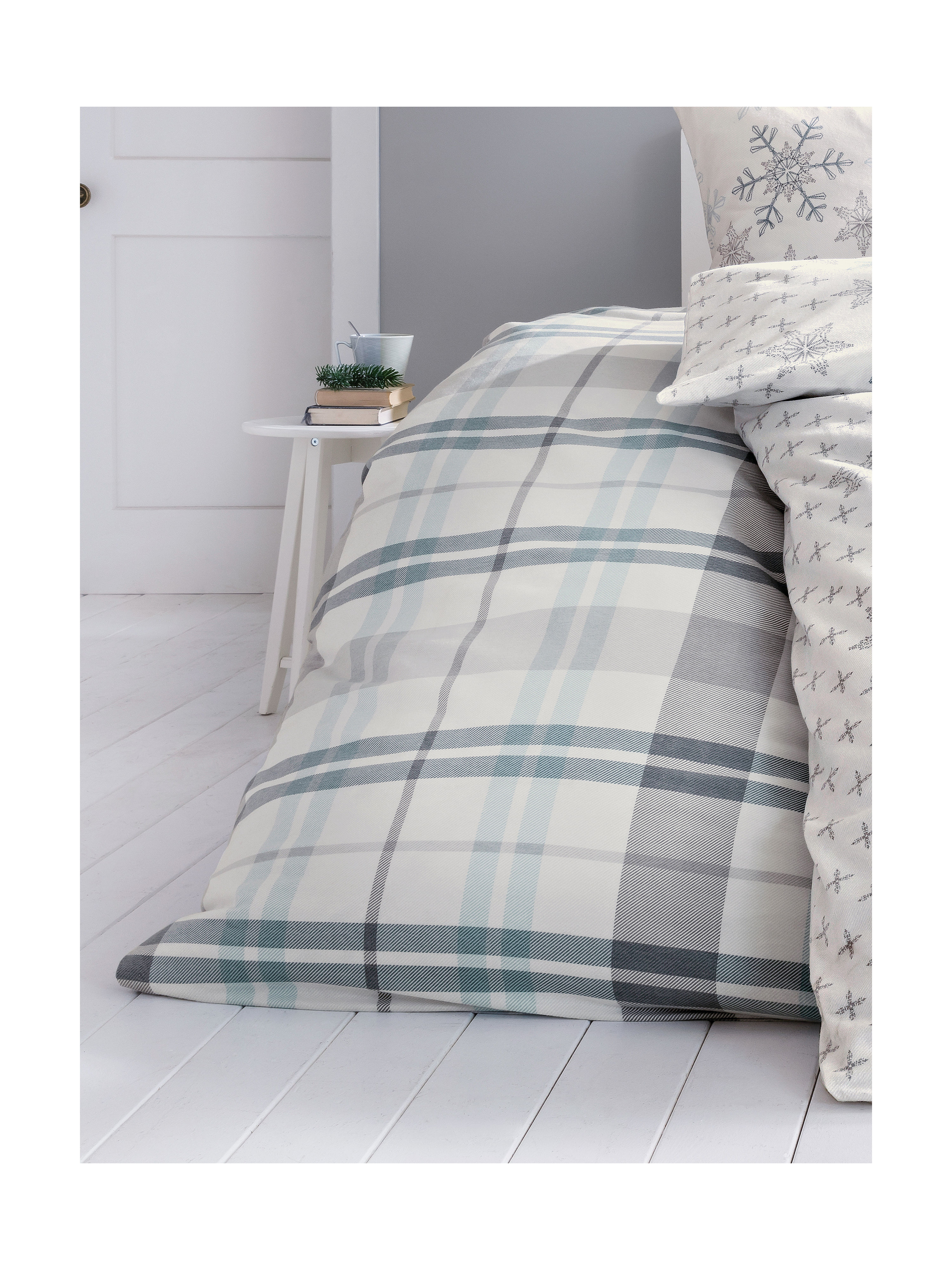 Overtrekset Ca 155X220Cm Van Irisette Turquoise irisette kopen in de aanbieding