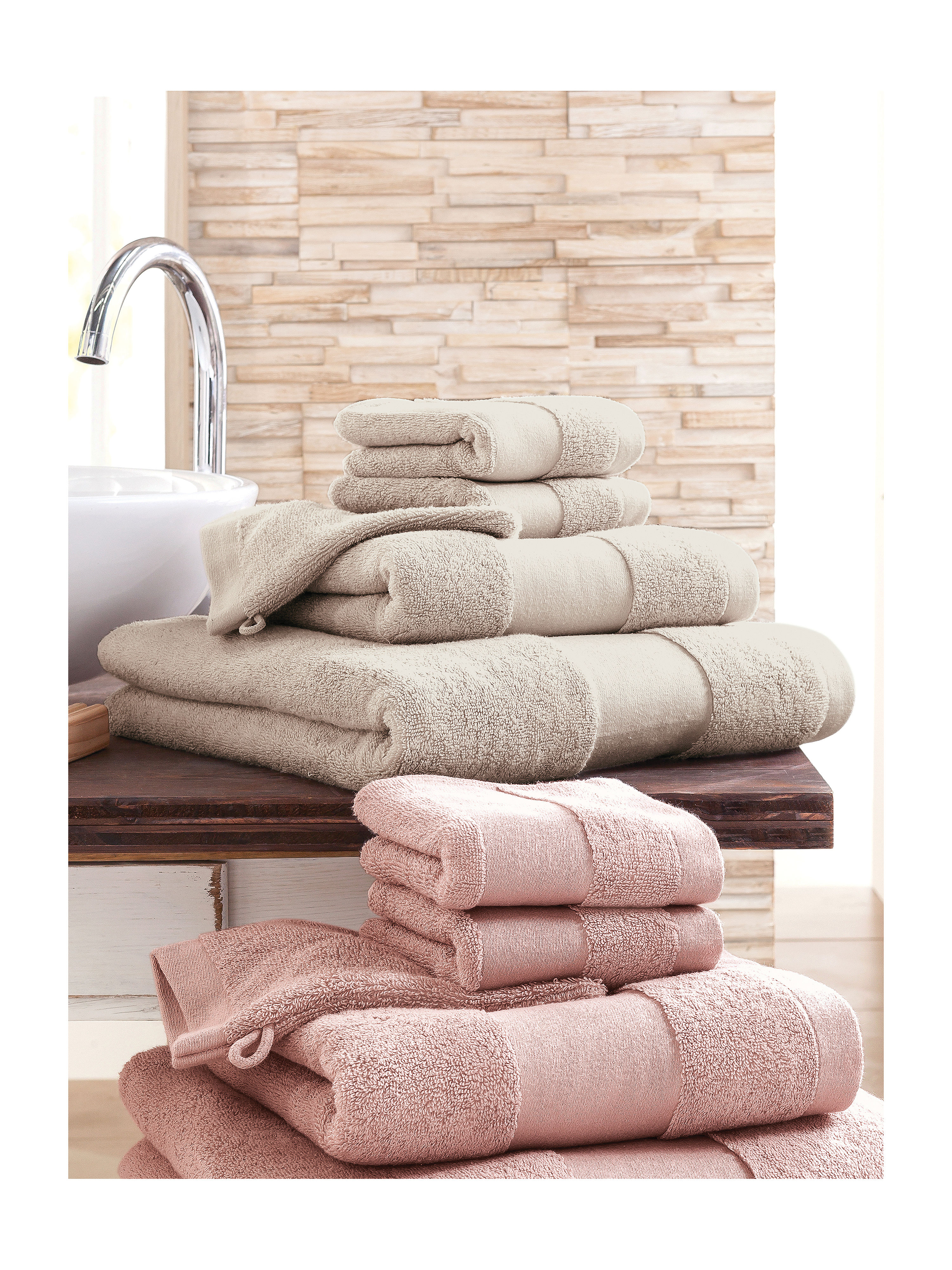 Handdoek Ca 50X95Cm Van Devilla Beige devilla kopen in de aanbieding