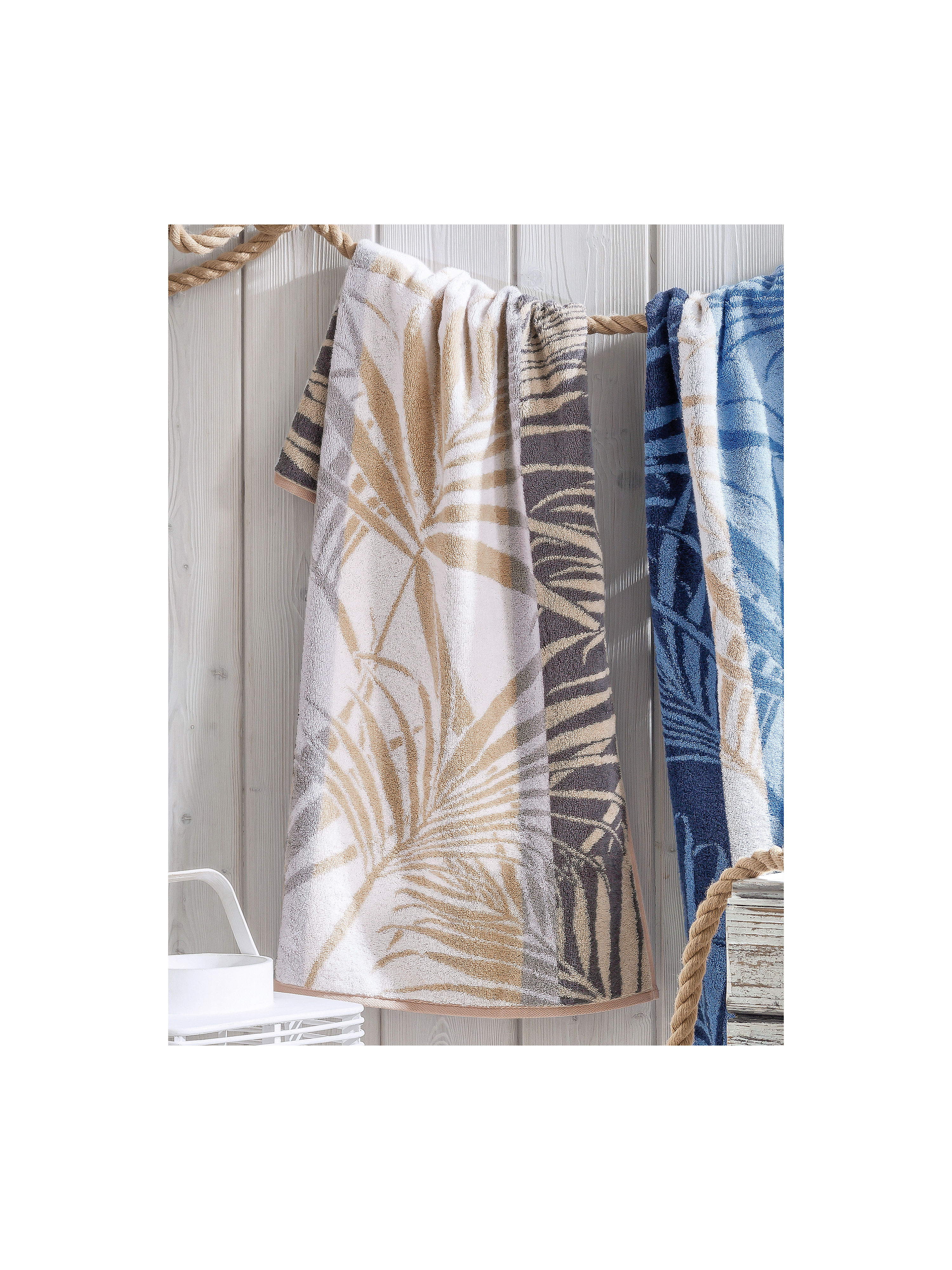 Douchelaken Ca 70X140Cm Van Cawo Beige cawo kopen in de aanbieding