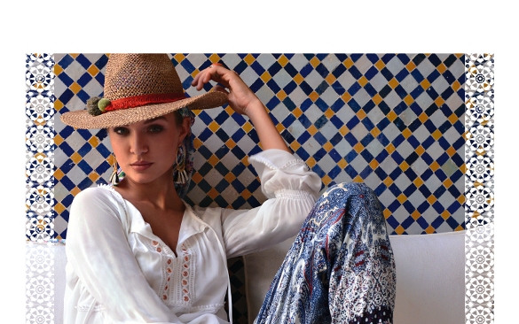 Bluse mit Smok-Partien (73450977)